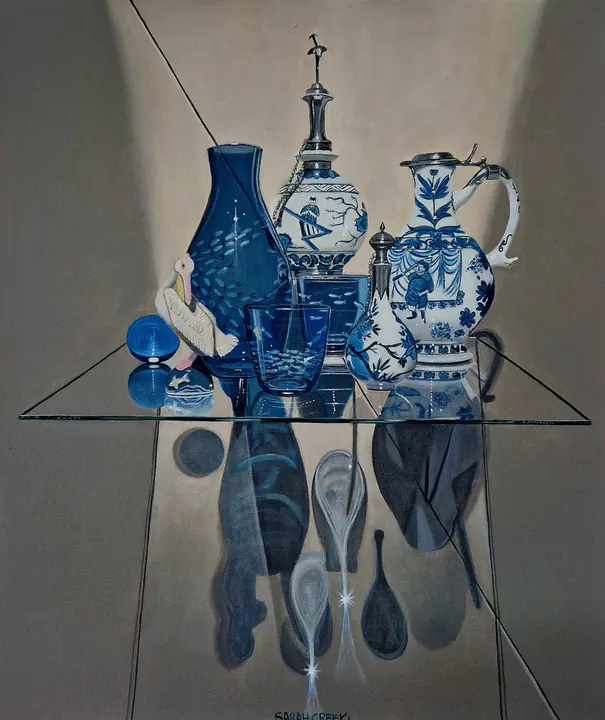Blue marble, Still life of ceramics and glass from the Groninger Museum