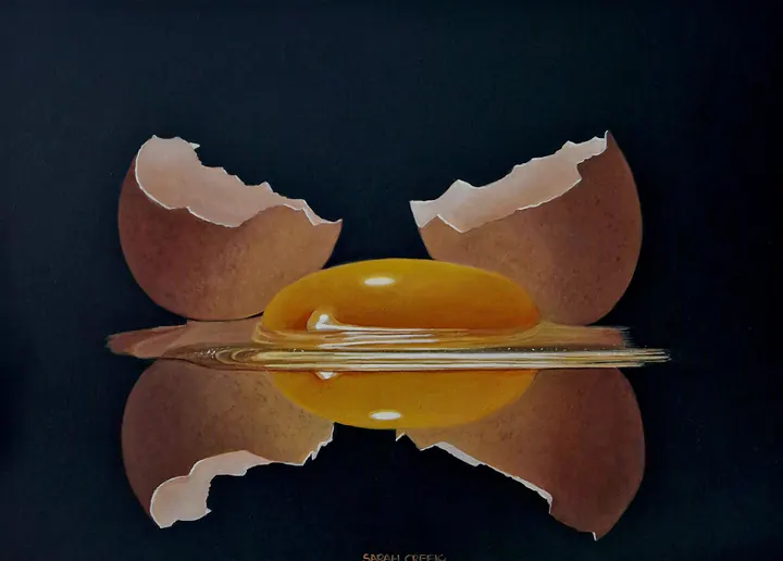 Broken 2, Egg on a glass plate