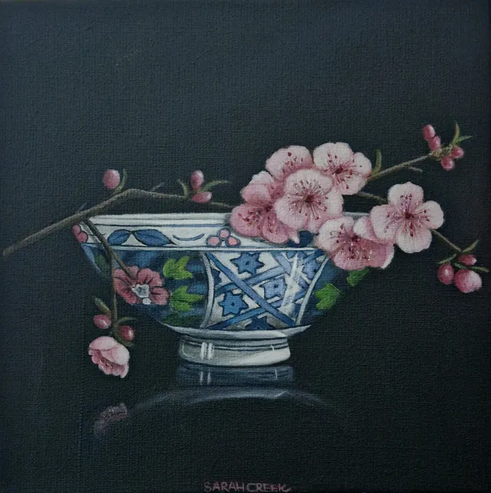 kringloopkom met bloesem, Still life with blossom branch